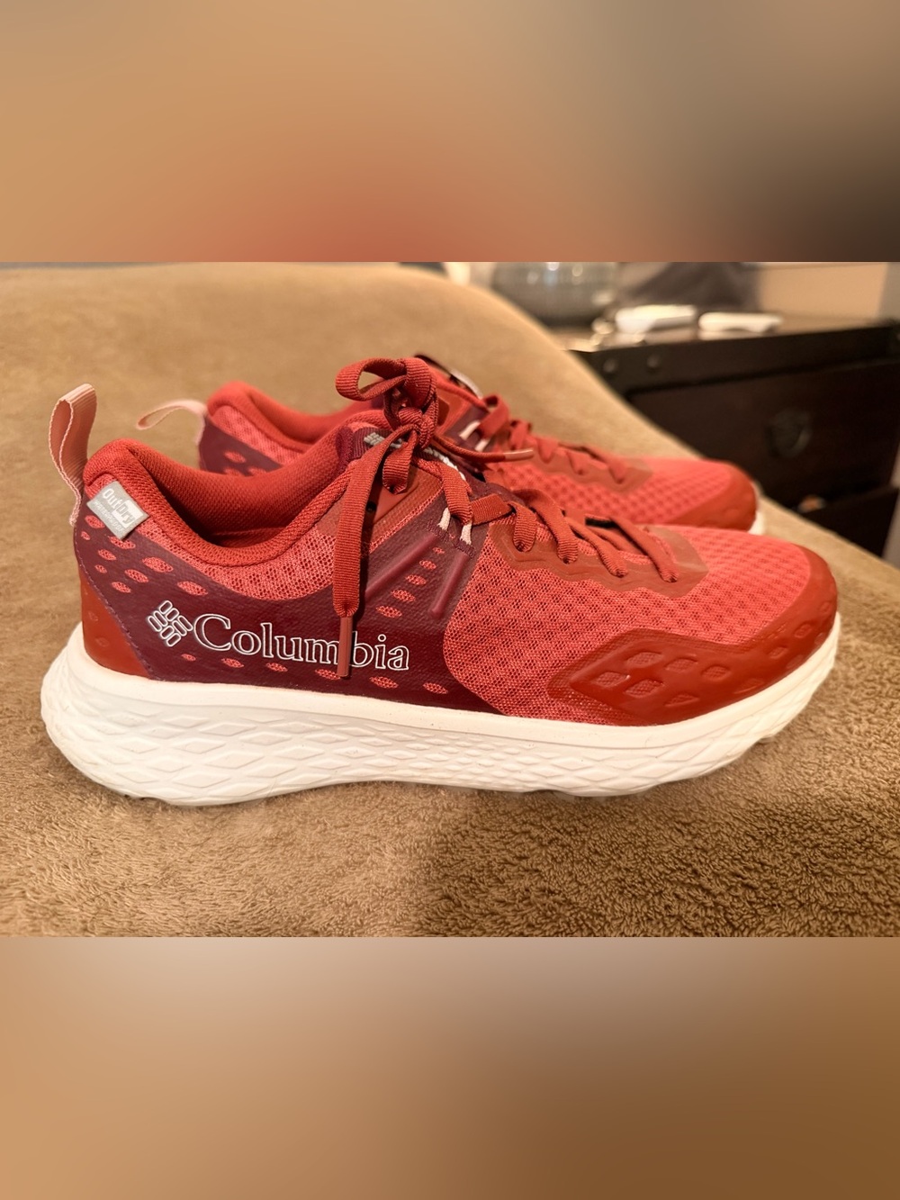 Columbia Women's Red Mesh Athletic Shoe with White Sole WATERPROOF — WORN ONCE